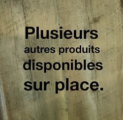 Affiche Plusieurs autres produits disponibles sur place.